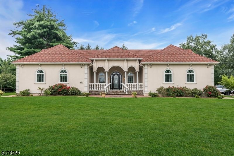 Backyard, Exterior, Facade, Mediterranean