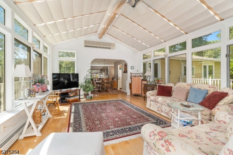 Dining room, Interior, Living room, Wood Texture Flooring