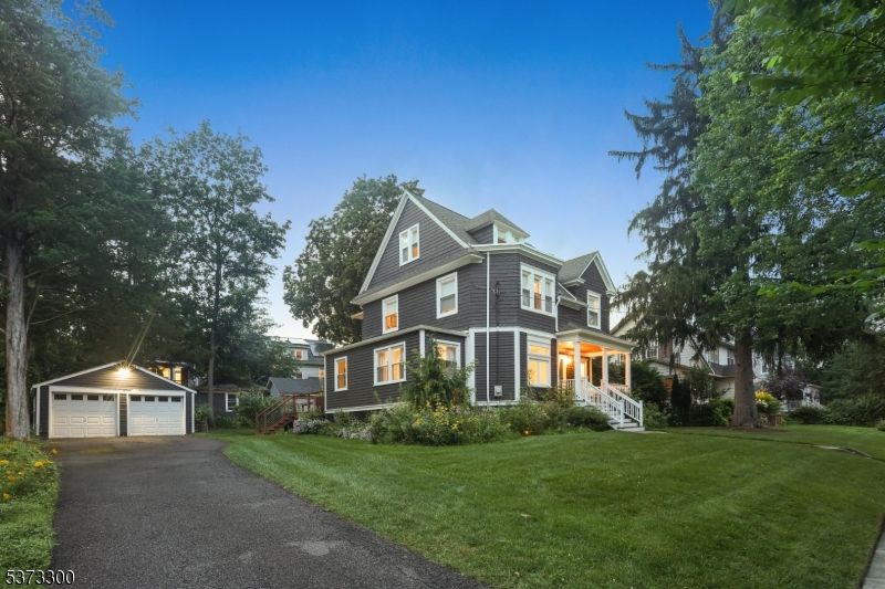 Backyard, Detached Garage, Exterior, Facade, Queen Anne Victorian
