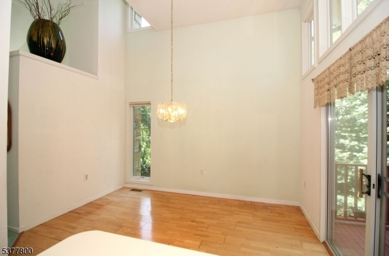 Chandelier, Empty room, Interior, Wood Texture Flooring