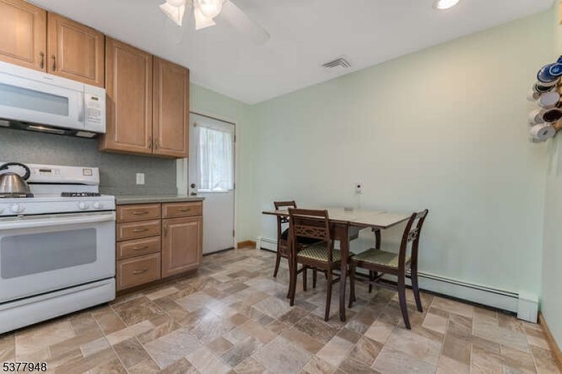 Dining room, Interior, Kitchen, Recessed Lighting