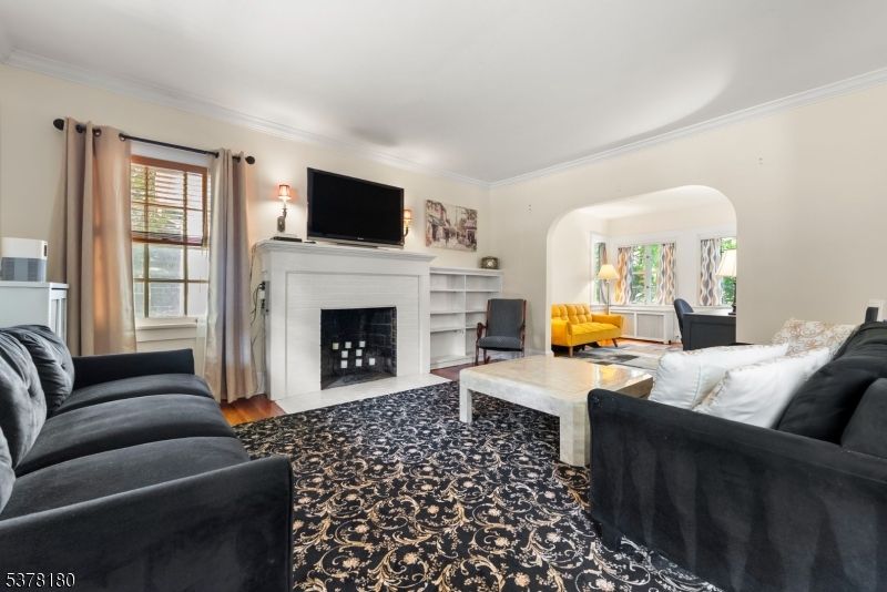 Fireplace, Interior, Living room