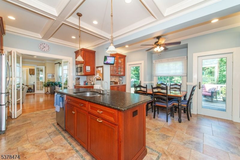Dining room, Interior, Kitchen, Pendant Lights, Recessed Lighting