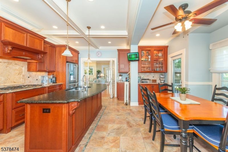 Dining room, Interior, Kitchen, Pendant Lights, Recessed Lighting