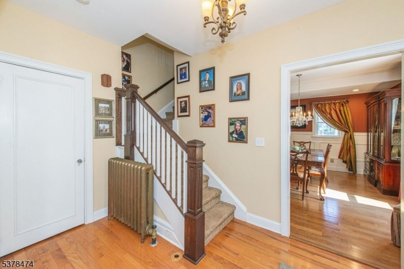 Chandelier, Dining room, Interior, Recessed Lighting, Wood Texture Flooring