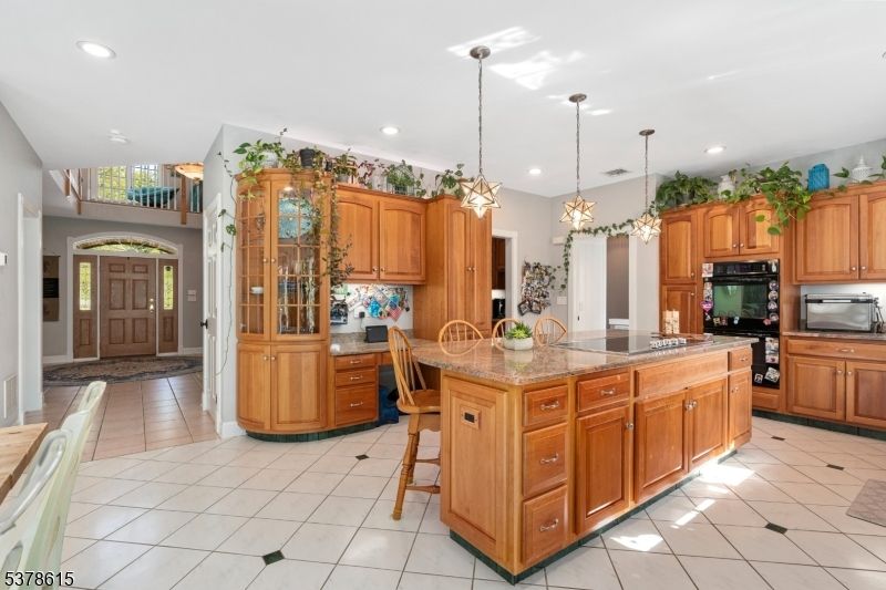 Chandelier, Interior, Kitchen, Pendant Lights, Recessed Lighting