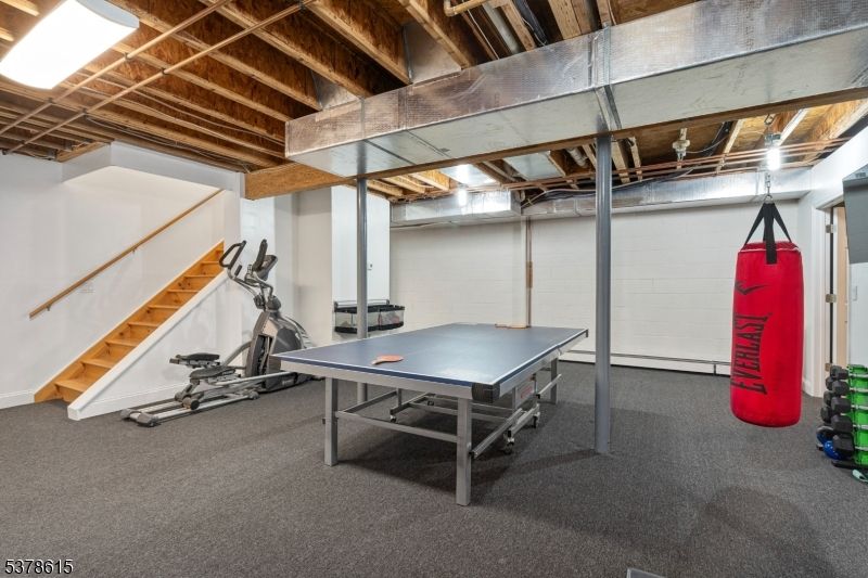 Fitness Equipment, Game Room, Interior, Wooden Beams