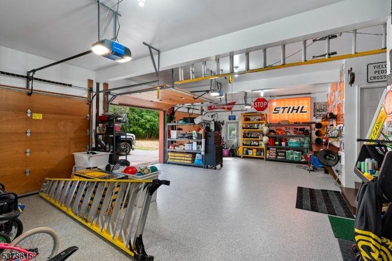 Fitness Equipment, Garage, Interior