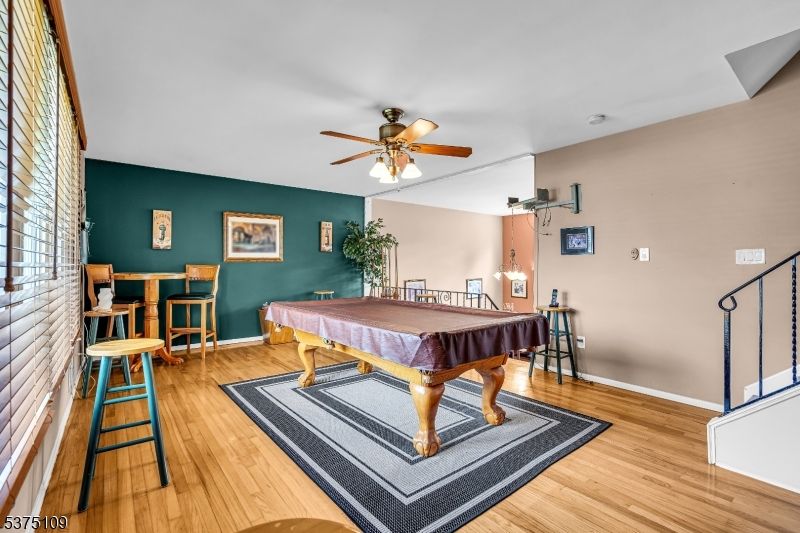 Billiard Table, Game Room, Interior, Wood Texture Flooring