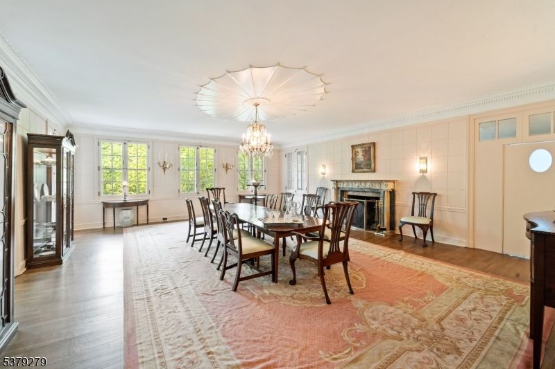 Chandelier, Dining room, Fireplace, Interior, Wood Texture Flooring