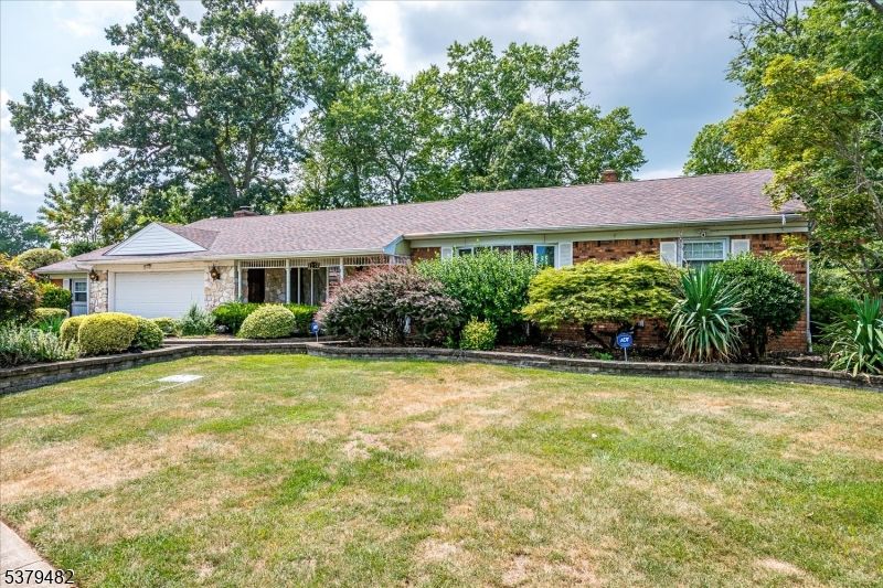 Attached, Backyard, Exterior, Facade, Brick Facade, Ranch