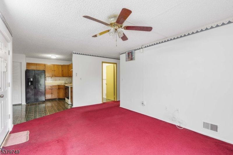 Empty room, Interior, Kitchen