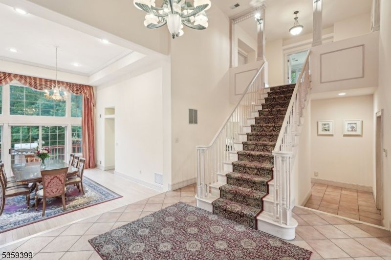 Chandelier, Dining room, Interior, Pendant Lights, Recessed Lighting
