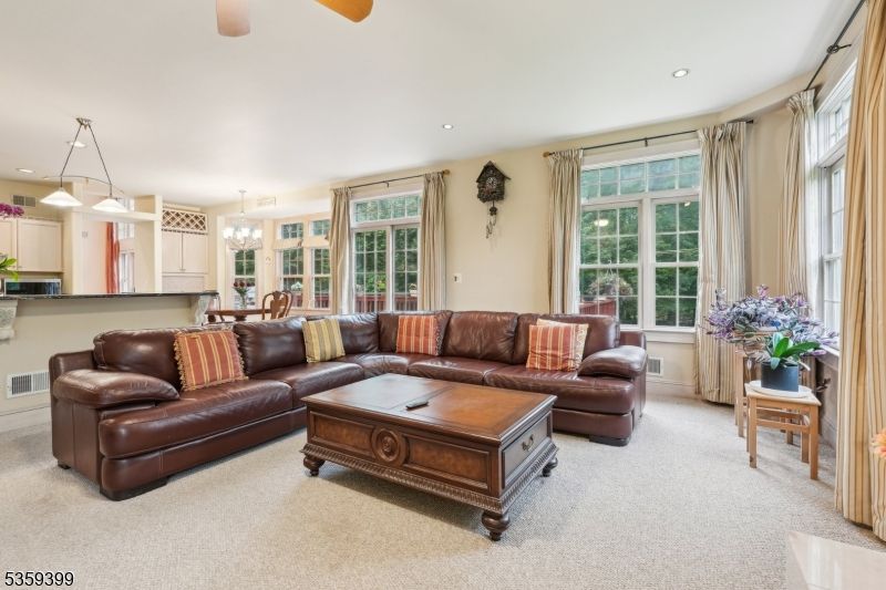 Chandelier, Interior, Kitchen, Living room, Pendant Lights, Recessed Lighting