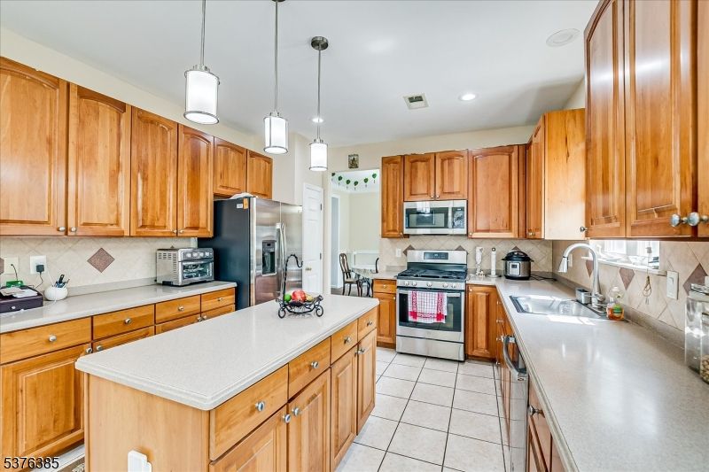 Interior, Kitchen, Pendant Lights, Recessed Lighting