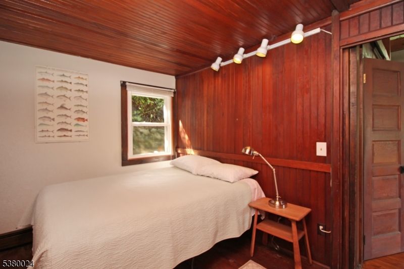Bedroom, Interior, Wooden Ceilings, Wood Texture Flooring, Wooden Walls