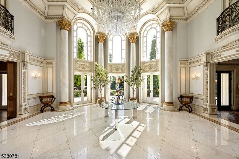 Chandelier, Interior