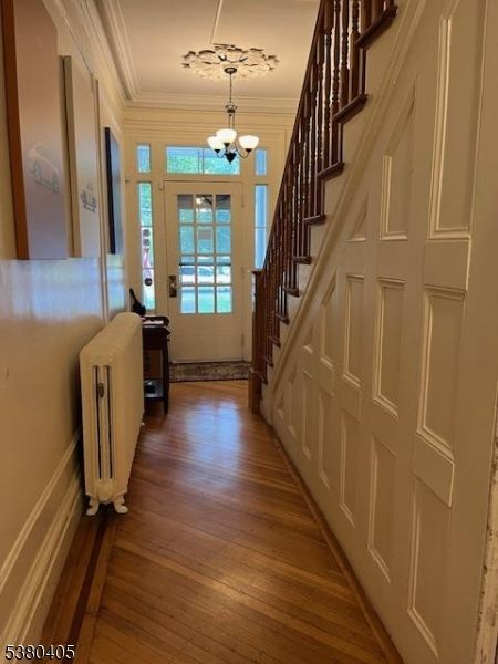 Chandelier, Interior, Wood Texture Flooring