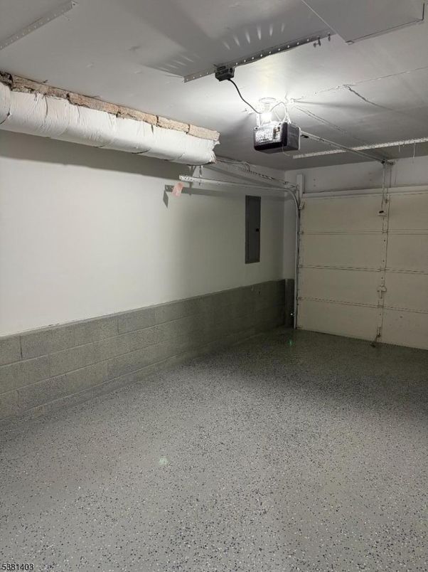 Garage, Interior