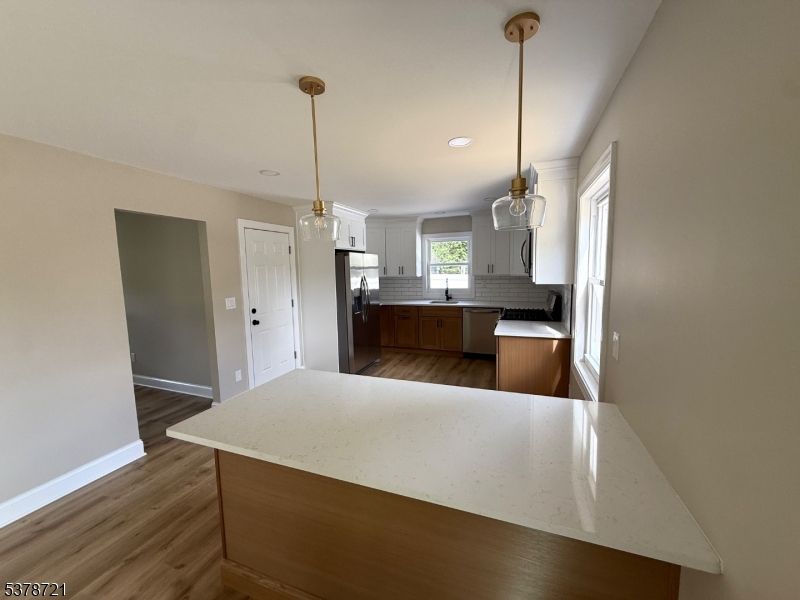 Interior, Kitchen, Pendant Lights, Recessed Lighting, Wood Texture Flooring