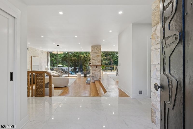 Chandelier, Interior, Living room, Marble, Recessed Lighting, Wood Texture Flooring