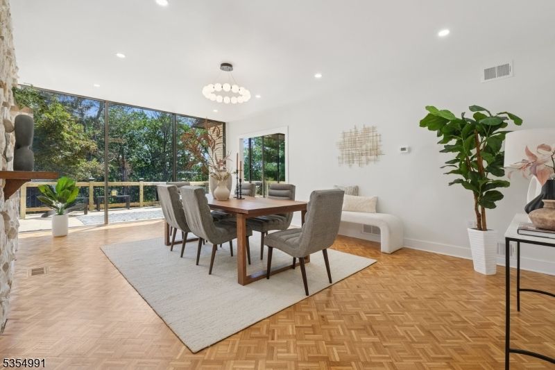 Chandelier, Dining room, Interior, Recessed Lighting, Wood Texture Flooring