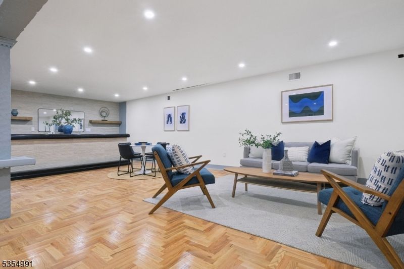 Interior, Living room, Recessed Lighting, Wood Texture Flooring