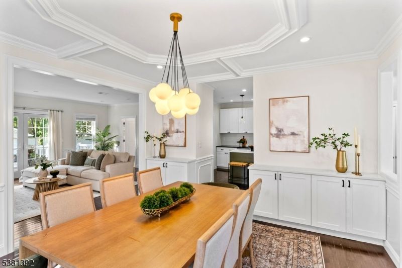 Dining room, Interior, Kitchen, Living room, Pendant Lights, Recessed Lighting, Wood Texture Flooring