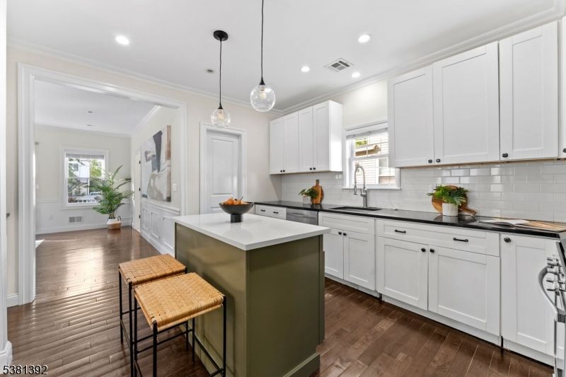 Interior, Kitchen, Pendant Lights, Recessed Lighting, Wood Texture Flooring