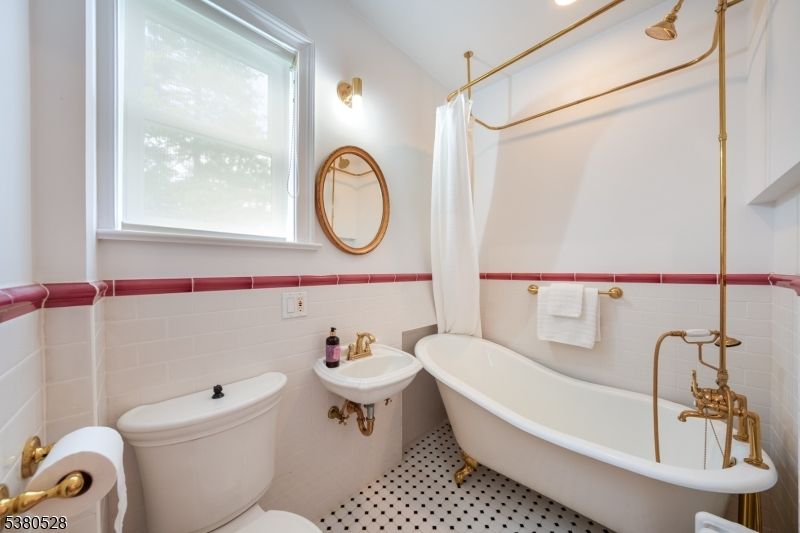 Bathroom, Free Standing Baths, Interior, Recessed Lighting