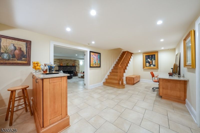 Fireplace, Interior, Recessed Lighting
