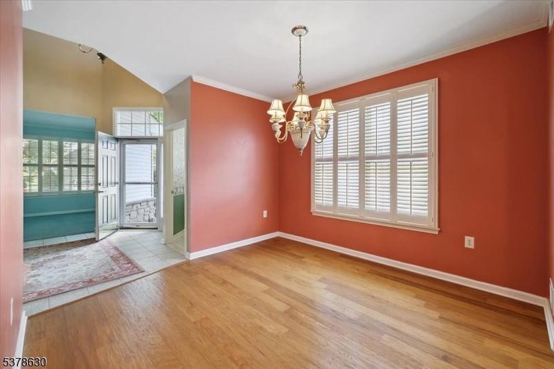 Chandelier, Empty room, Interior, Wood Texture Flooring