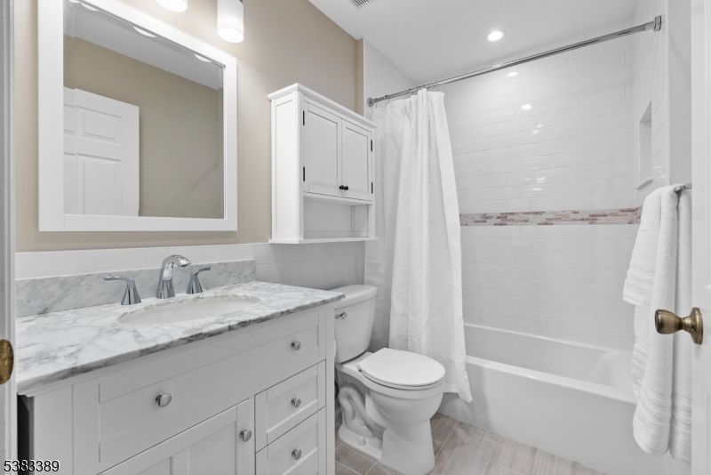 Bathroom, Interior, Recessed Lighting, Wood Texture Flooring