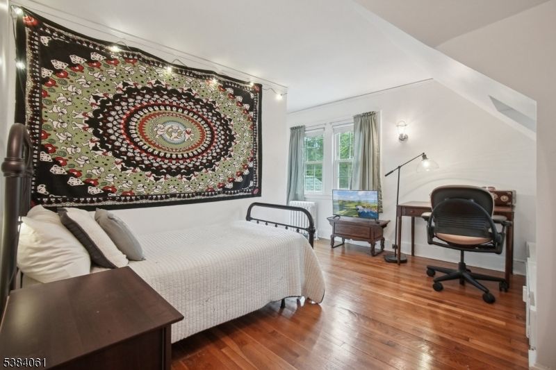 Bedroom, Home Office, Interior, Wood Texture Flooring