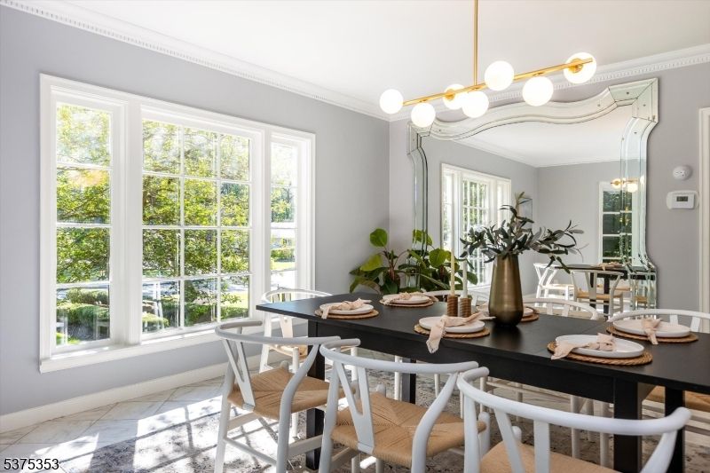 Dining room, Interior, Marble, Pendant Lights