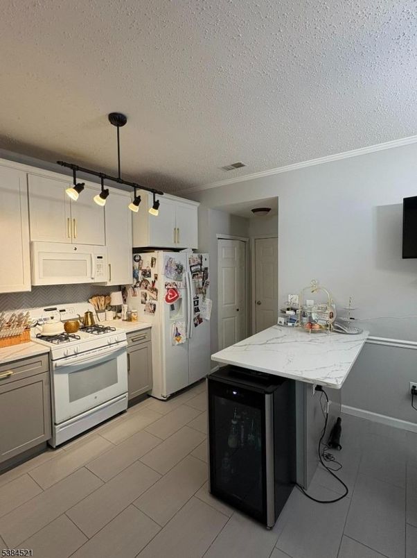 Interior, Kitchen, Pendant Lights
