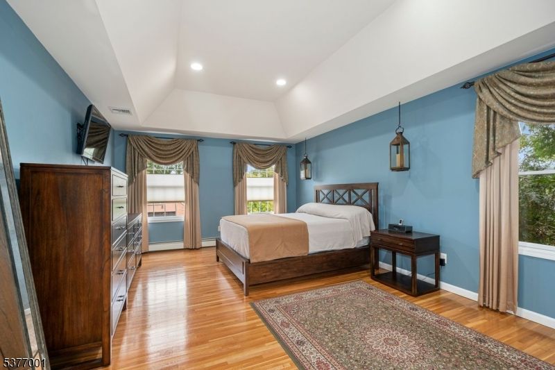 Bedroom, Interior, Pendant Lights, Recessed Lighting, Wood Texture Flooring