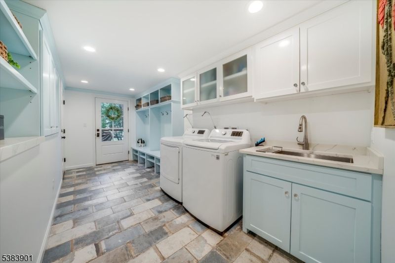 Interior, Recessed Lighting, Washer