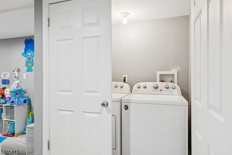 Interior, Utility Closets, Washer