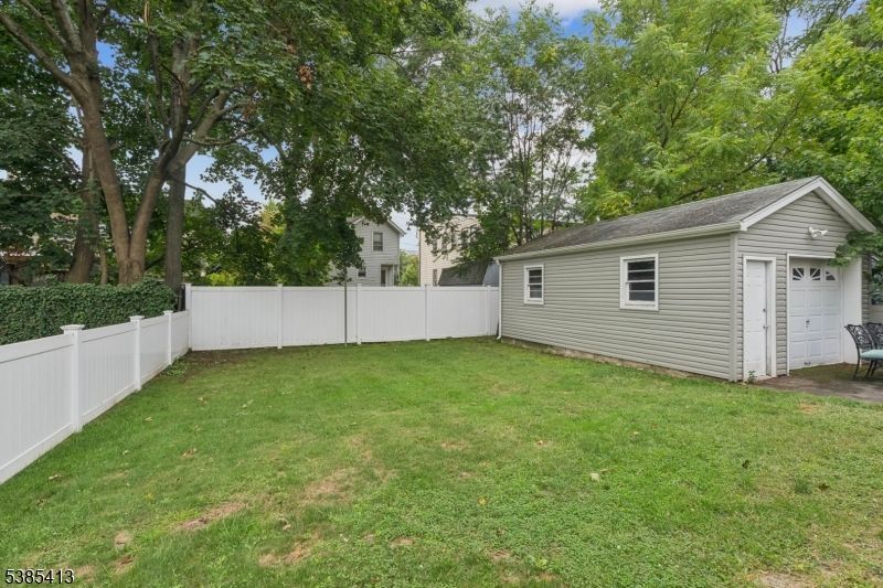 Backyard, Detached Garage, Exterior