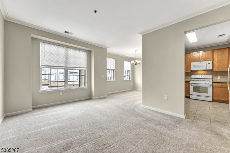 Chandelier, Empty room, Interior, Kitchen