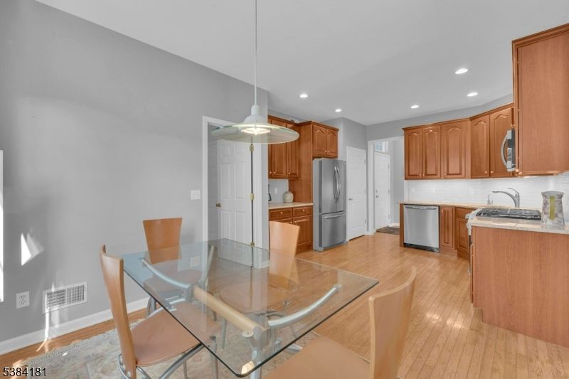 Dining room, Interior, Kitchen, Pendant Lights, Recessed Lighting, Wood Texture Flooring
