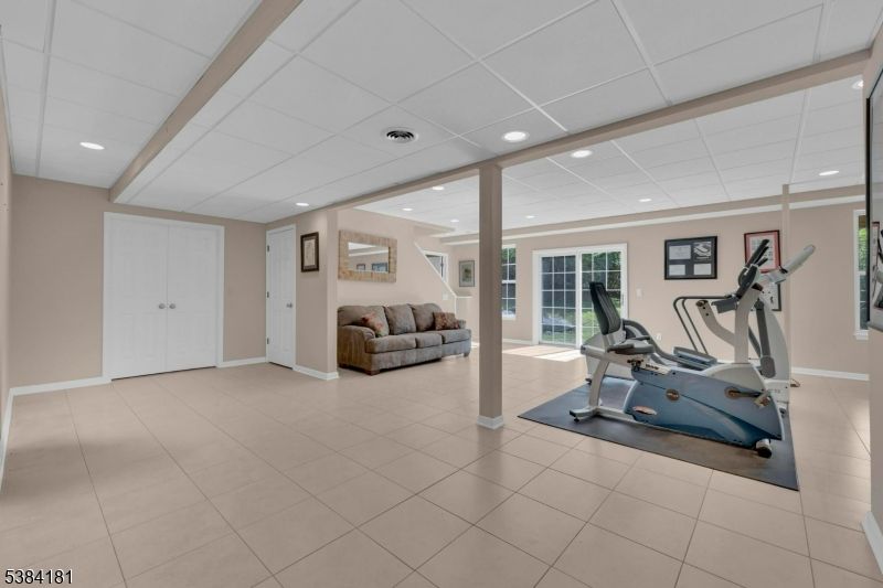 Fitness Equipment, Interior, Recessed Lighting