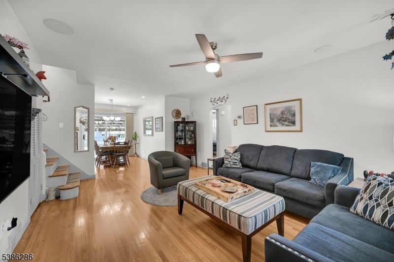 Dining room, Interior, Living room, Pendant Lights, Recessed Lighting, Wood Texture Flooring
