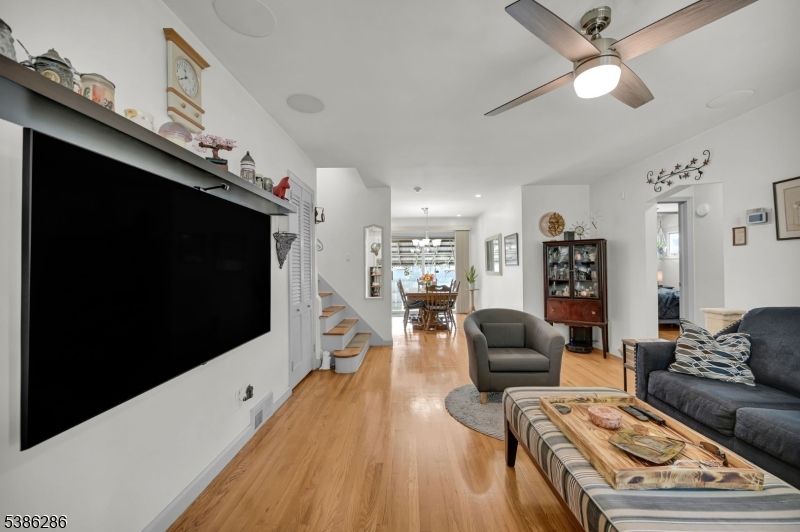 Dining room, Interior, Living room, Pendant Lights, Recessed Lighting, Wood Texture Flooring