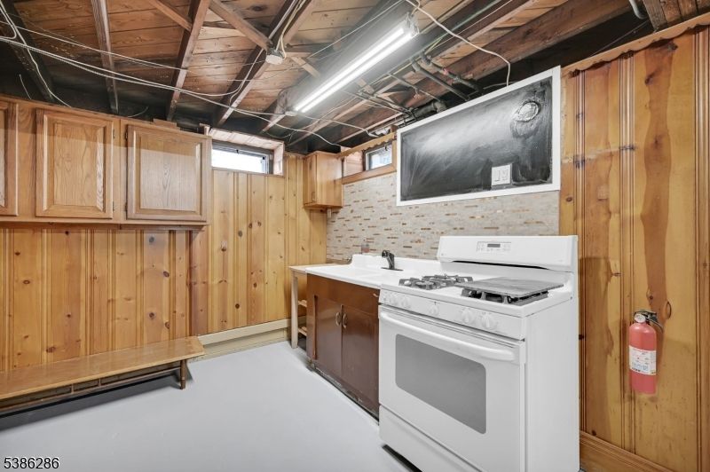 Interior, Kitchen, Wooden Beams, Wooden Ceilings, Wooden Walls