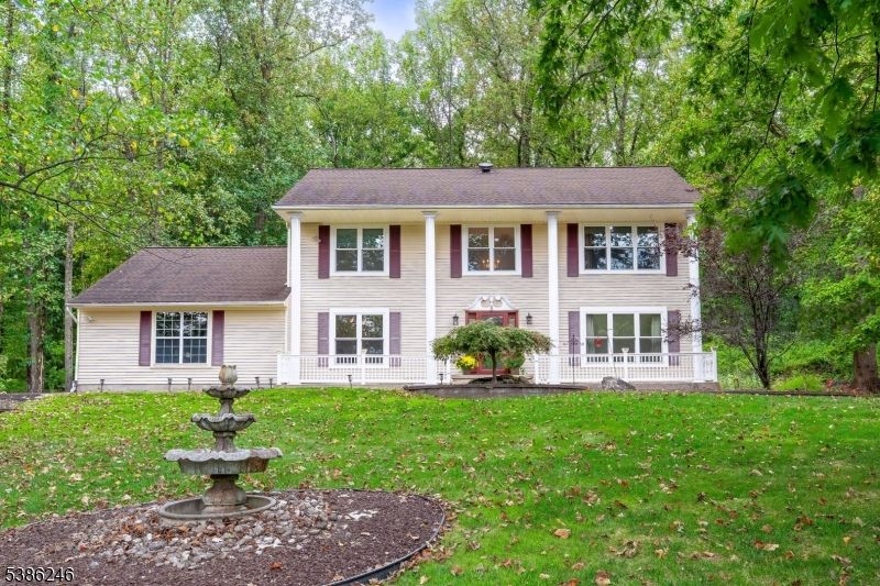 Backyard, Exterior, Facade, Georgian