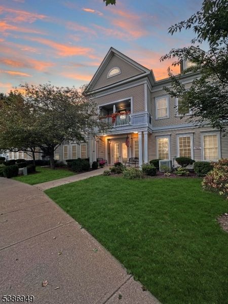 Backyard, Exterior, Facade, Queen Anne Victorian