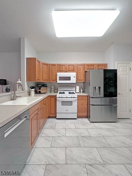 Interior, Kitchen, Marble, Stainless Steel Appliances