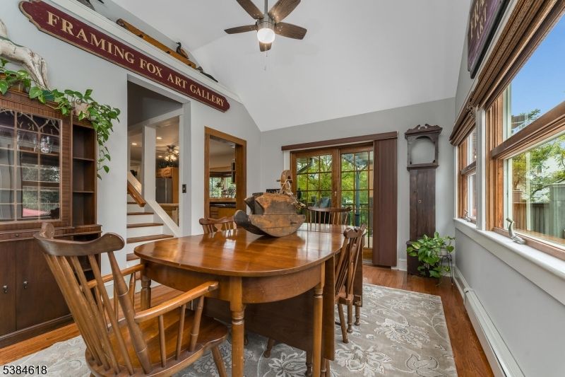 Dining room, Interior, Wood Texture Flooring